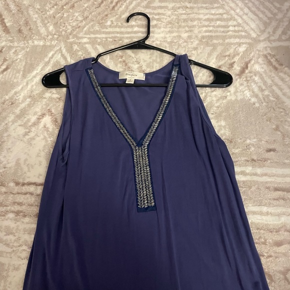 Tops - Franchescas tank top size small